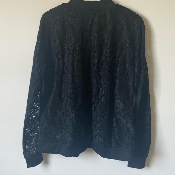 Isaac Mizrahi Black Lace Bomber Jacket - Picture 3 of 8